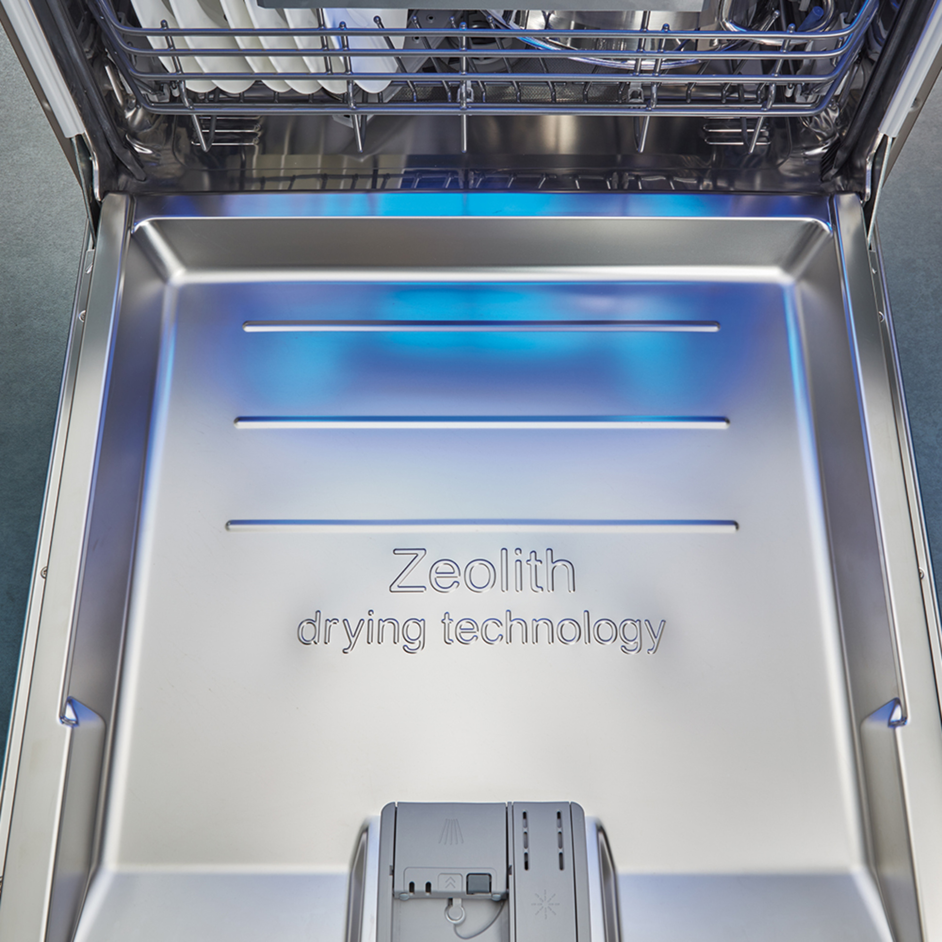 Zeolith Trocknen – Für glänzende Spülergebnisse bei GERBER Spanndecken und Elektrotechnik GmbH in Würzburg